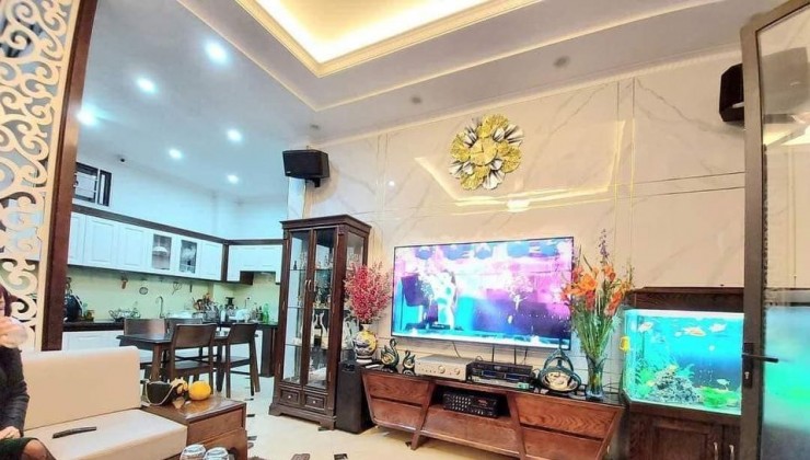 Cần bán nhà phân lô ô tô Trần Đại Nghĩa Hai Bà Trưng 50M2 MT4.8M 4T giá chỉ 9 tỷ 6